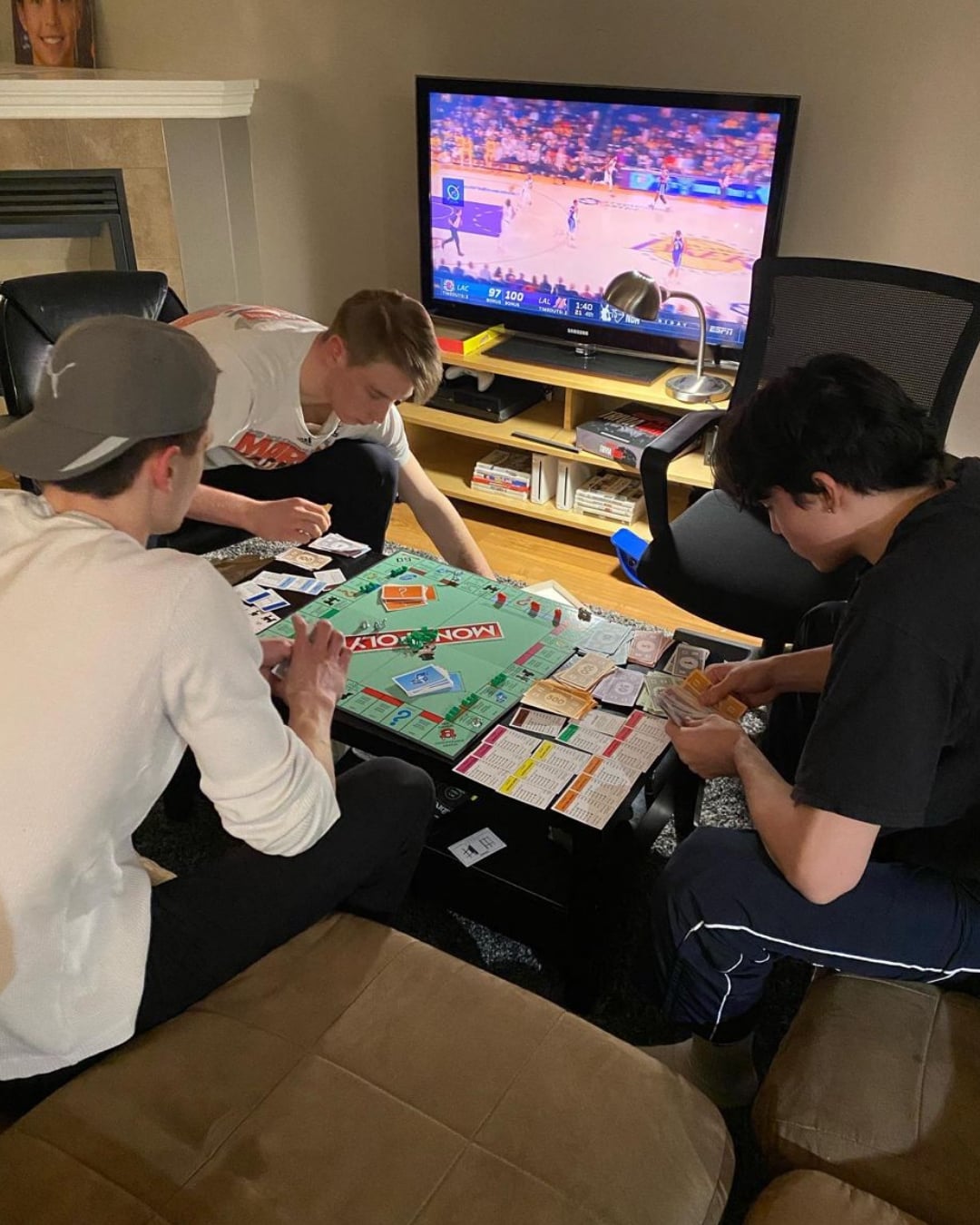 研究:男人應每週與朋友見面兩次! 比起維他命,更需要兄弟陪喝個兩杯