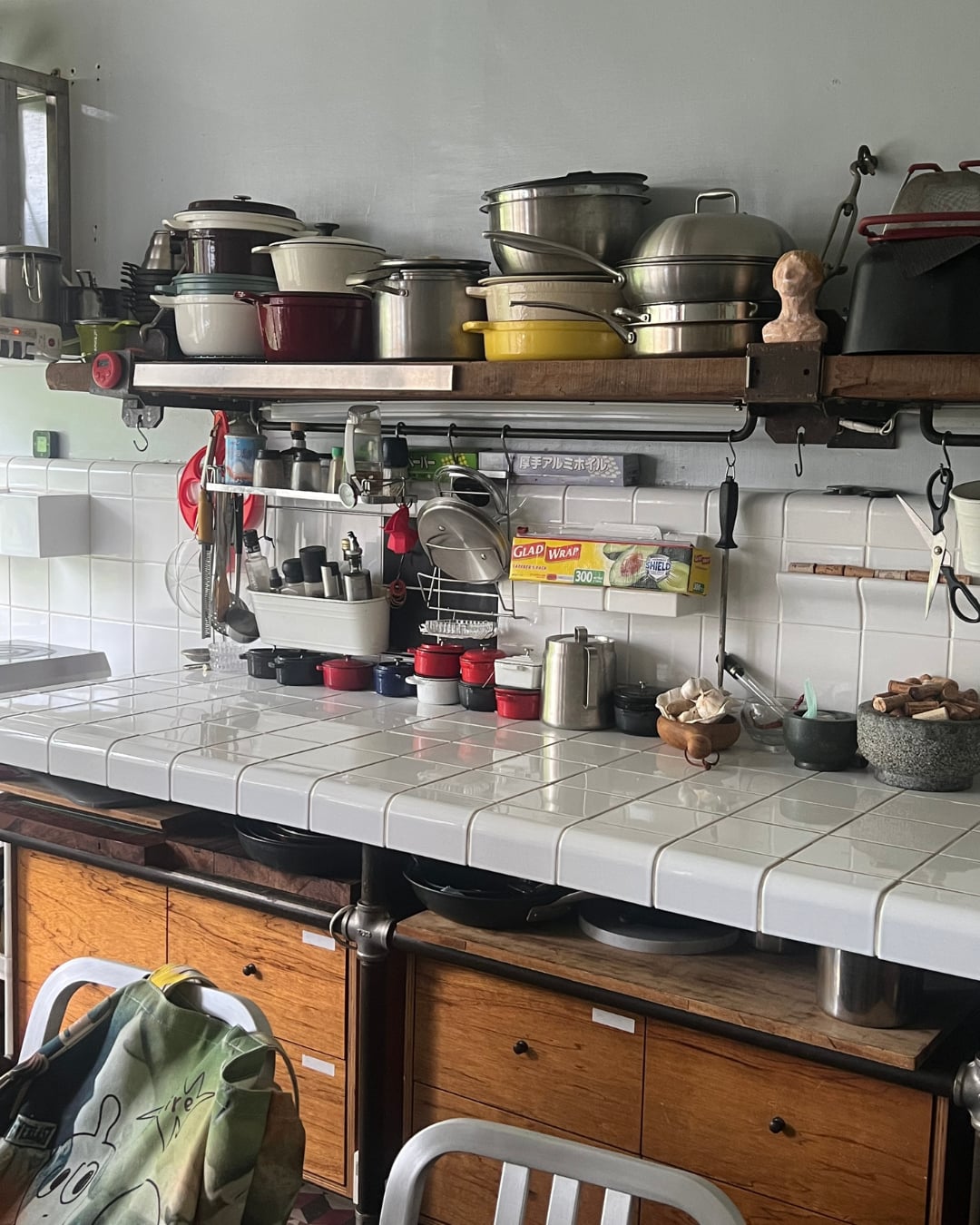 假日好無聊不知道去哪？ 那跟著 LE SSERAFIM 一起跑咖吧！