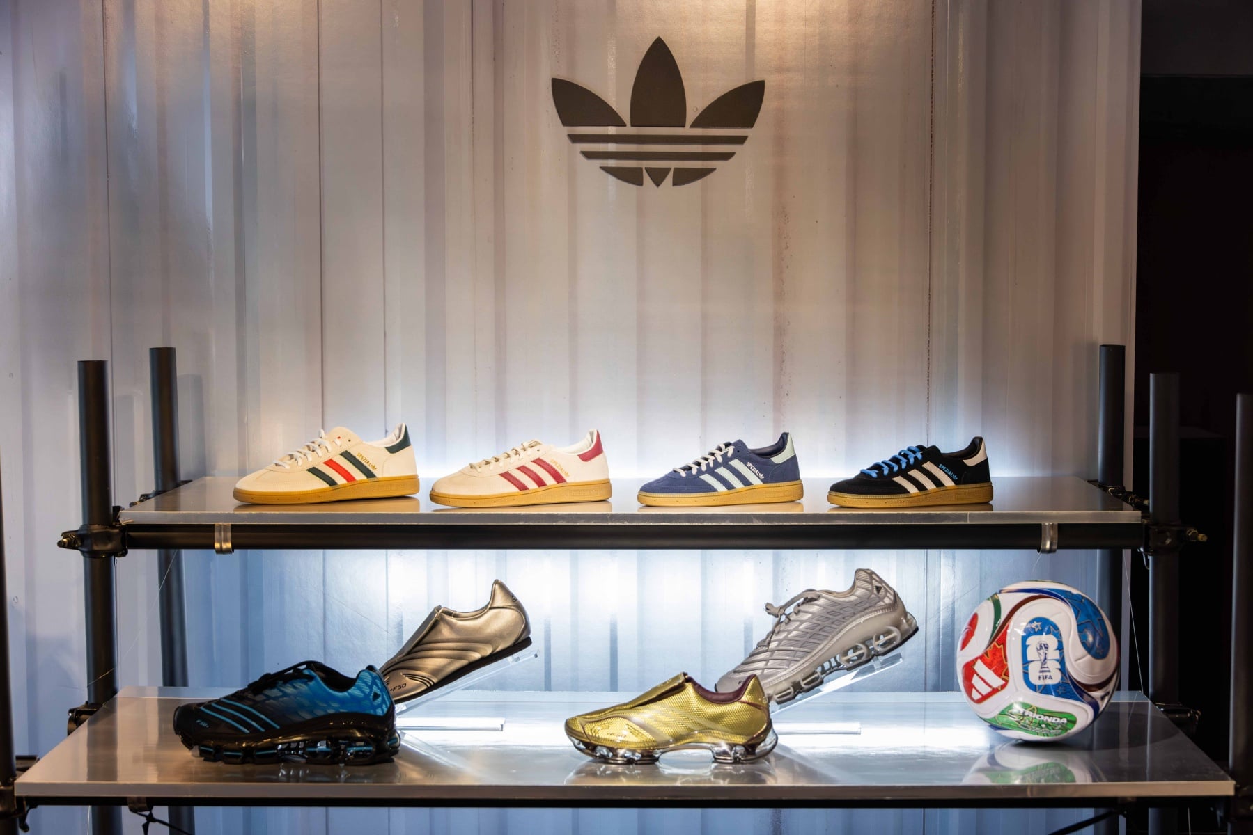 adidas Originals 三葉草風格行大稻埕限時開張！世界盃球衣、T-TOE 最新鞋款⋯亮點一次看！