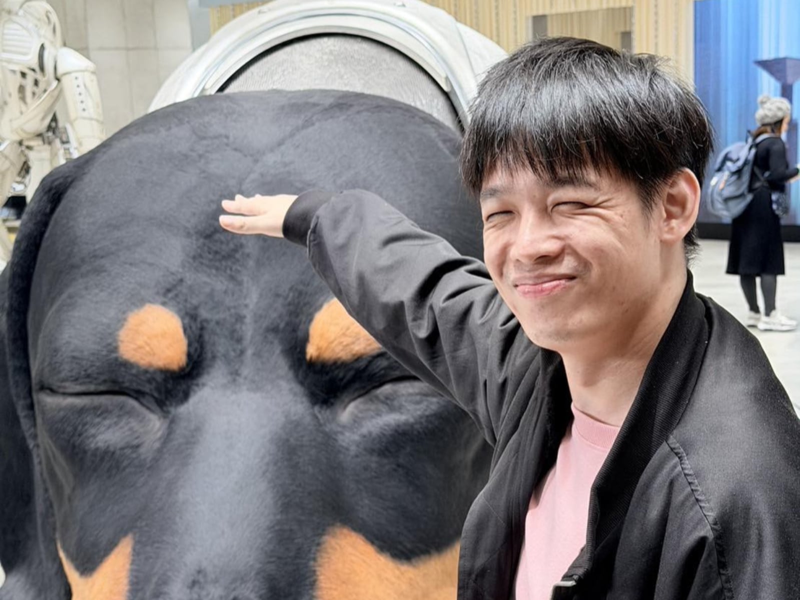 實況主羅傑年收千萬住「社會住宅」引爭議！本人堅稱一切合法「不爽去檢舉！」