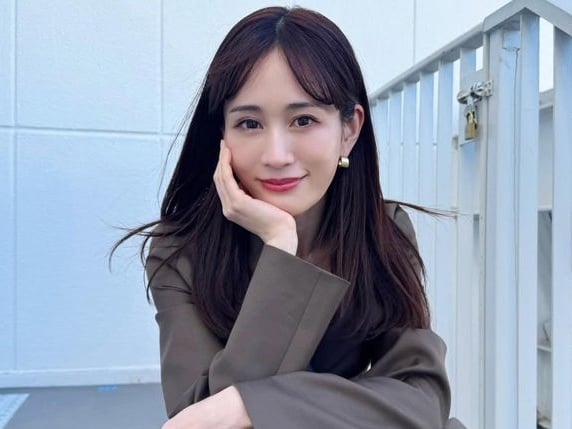 前 AKB48 王牌前田敦子寫真集《Beste》銷售奪冠！大尺度惹議，網批：「為母墮落！」