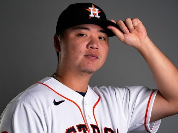 MLB／鄧愷威生涯第3勝入袋！Sweeper揮空率50%、連兩年拿勝投台灣投手只有他