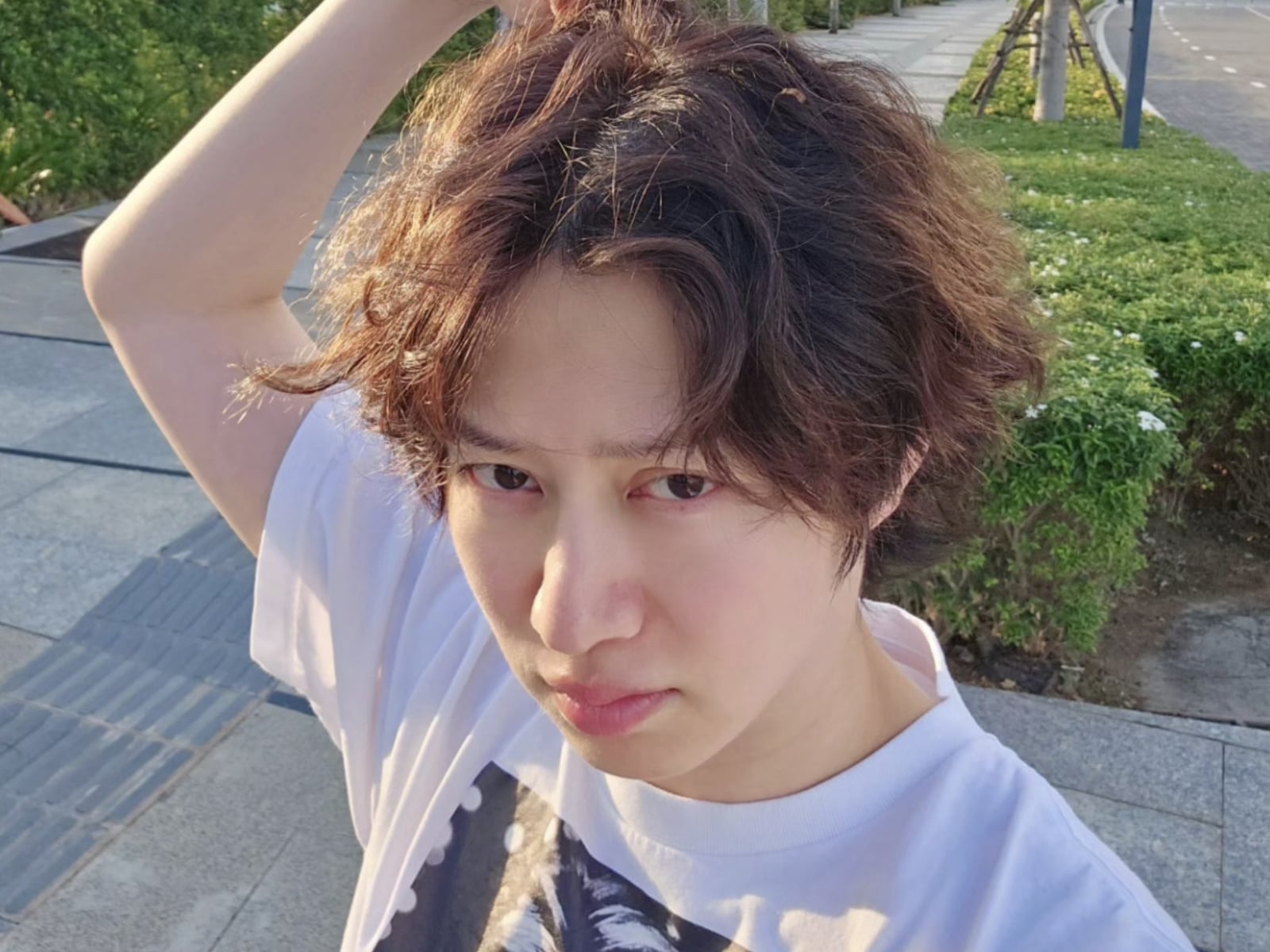 金希澈練習生時期女友超多！李沇熹節目爆料 20 年前往事！