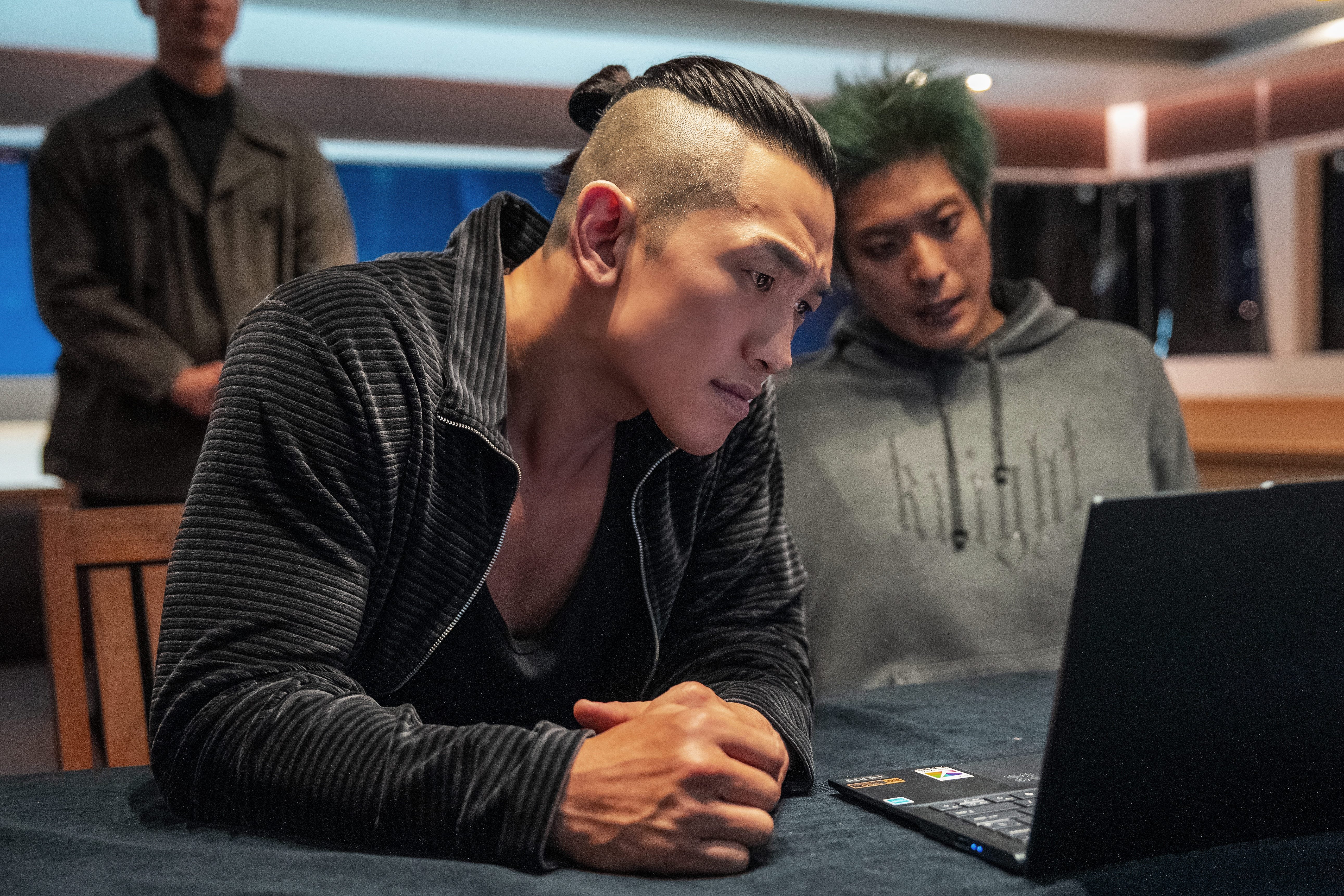 《獵犬2》第二季 Rain 演反派太入戲！自曝回家被金泰希教訓引笑翻！