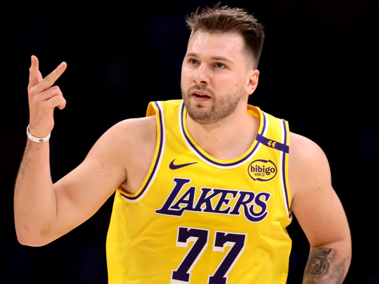NBA/文班亞馬狂砍41分搶MVP風頭,東契奇淡定回應「不是我投票的」!網讚:風格清爽!