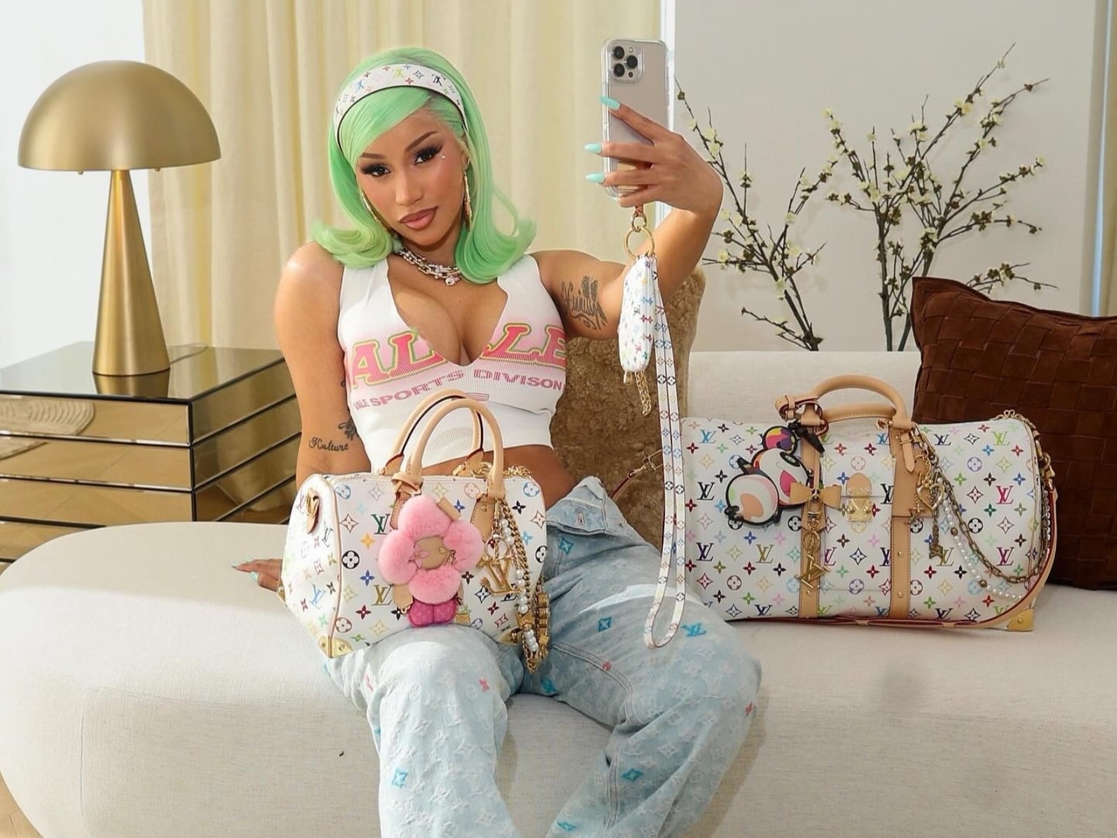 卡蒂B Cardi B 5000萬美元版權官司勝訴！護髮品牌4月15日搶先上市