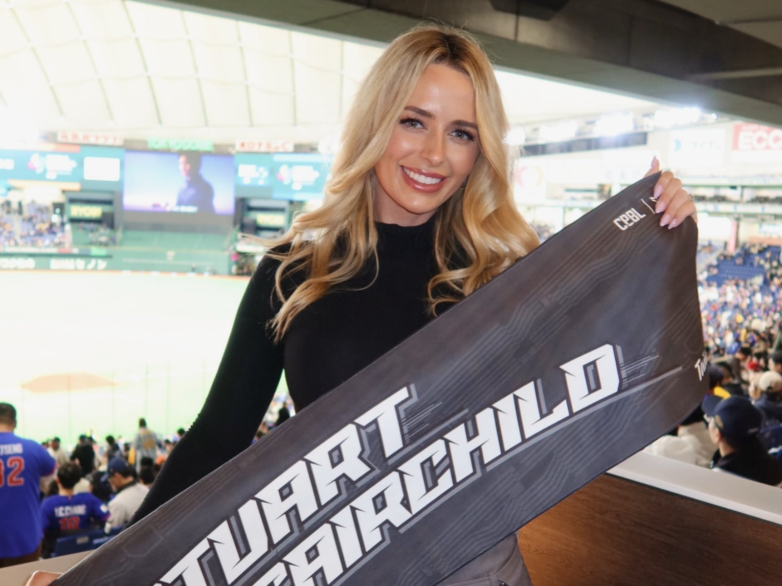 CPBL／「費仔」老婆漢娜訪台首秀！高學歷逆天顏值親身體驗職棒應援⋯天母球場4月掀話題熱潮！