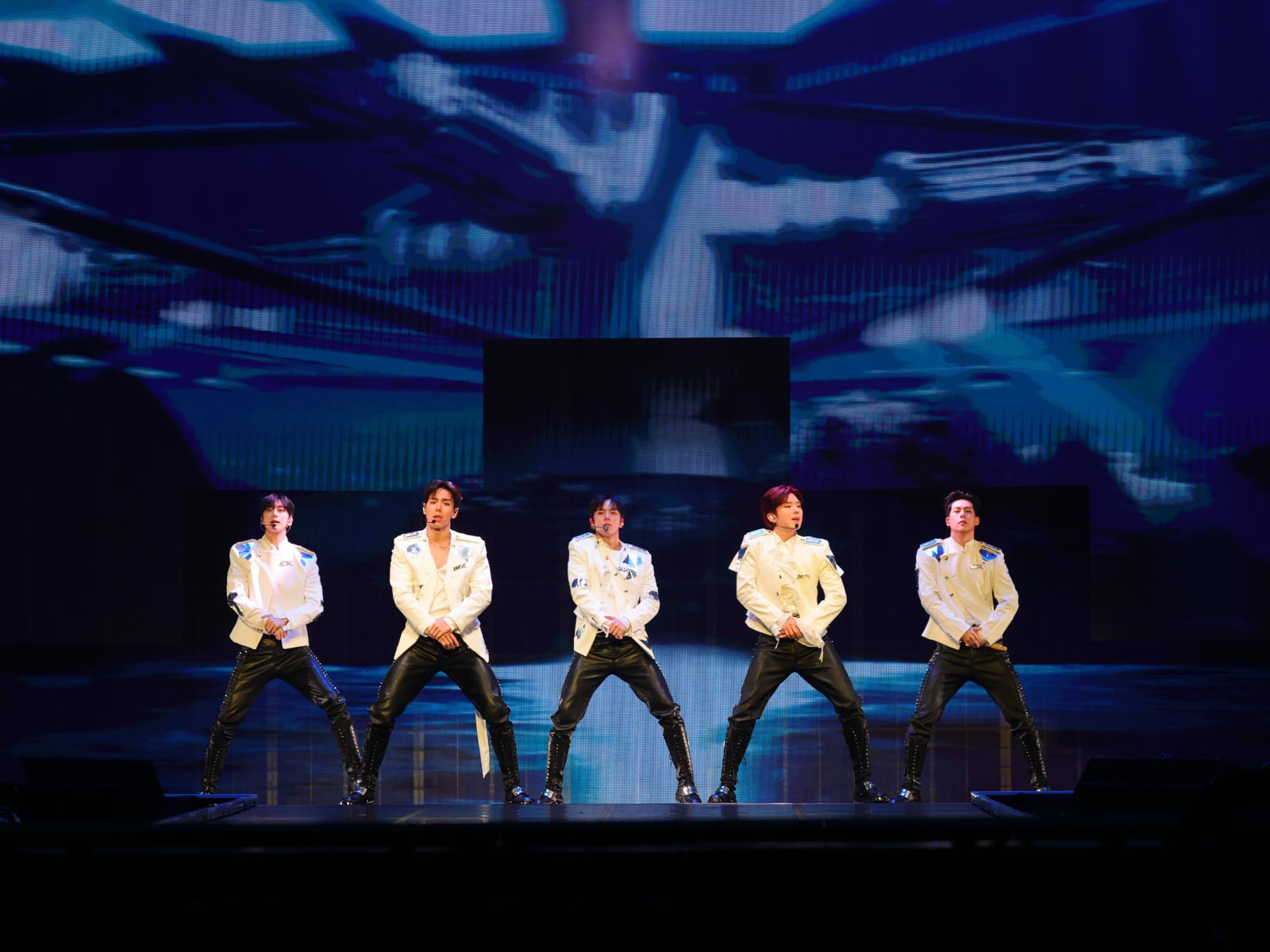 MONSTA X 睽違 8 年重返台北！成員 Solo 舞台、HYUNGWON 首唱未公開新曲⋯亮點一次看！