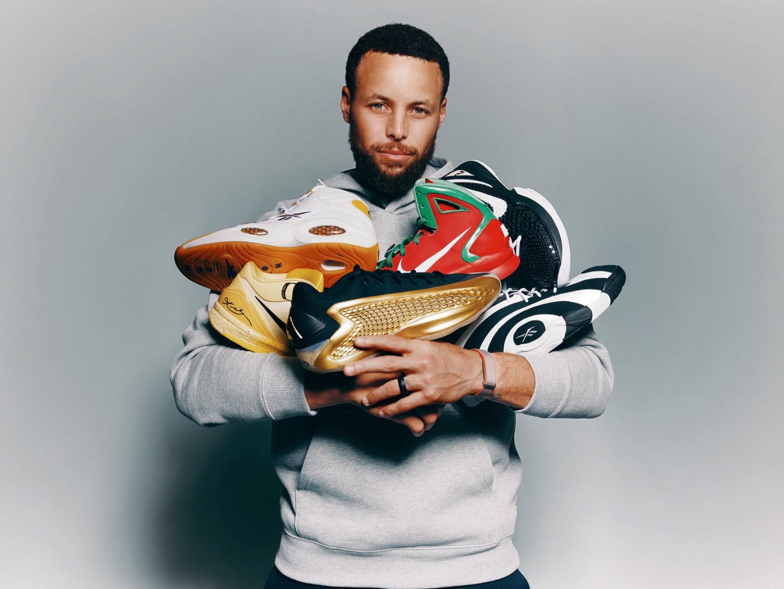 NBA／Curry 球鞋自由球員「70 多雙實著鞋款」將公開拍賣！收益全數捐給兒童基金會！