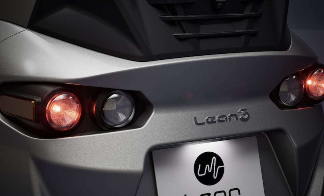 台灣首款駕艙機車 Lean3 個人版正式開放預訂！32.8 萬起、5000 元訂金、加價選配黃色⋯重點一次看！