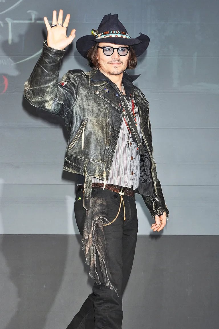 強尼戴普 Johnny Depp 笑談 50 歲後期待!直言:「可以完全不負責任!」