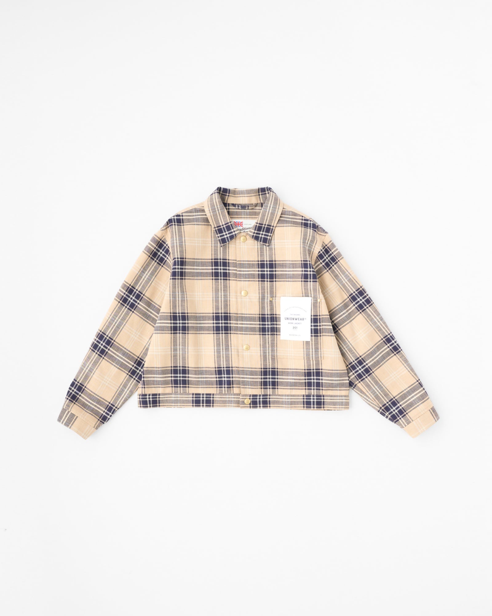 英國百年工藝 Traditional Weatherwear 全台首店開幕！3 款軍裝外套狂讚「一件穿搭四季」⋯快看誠品南西