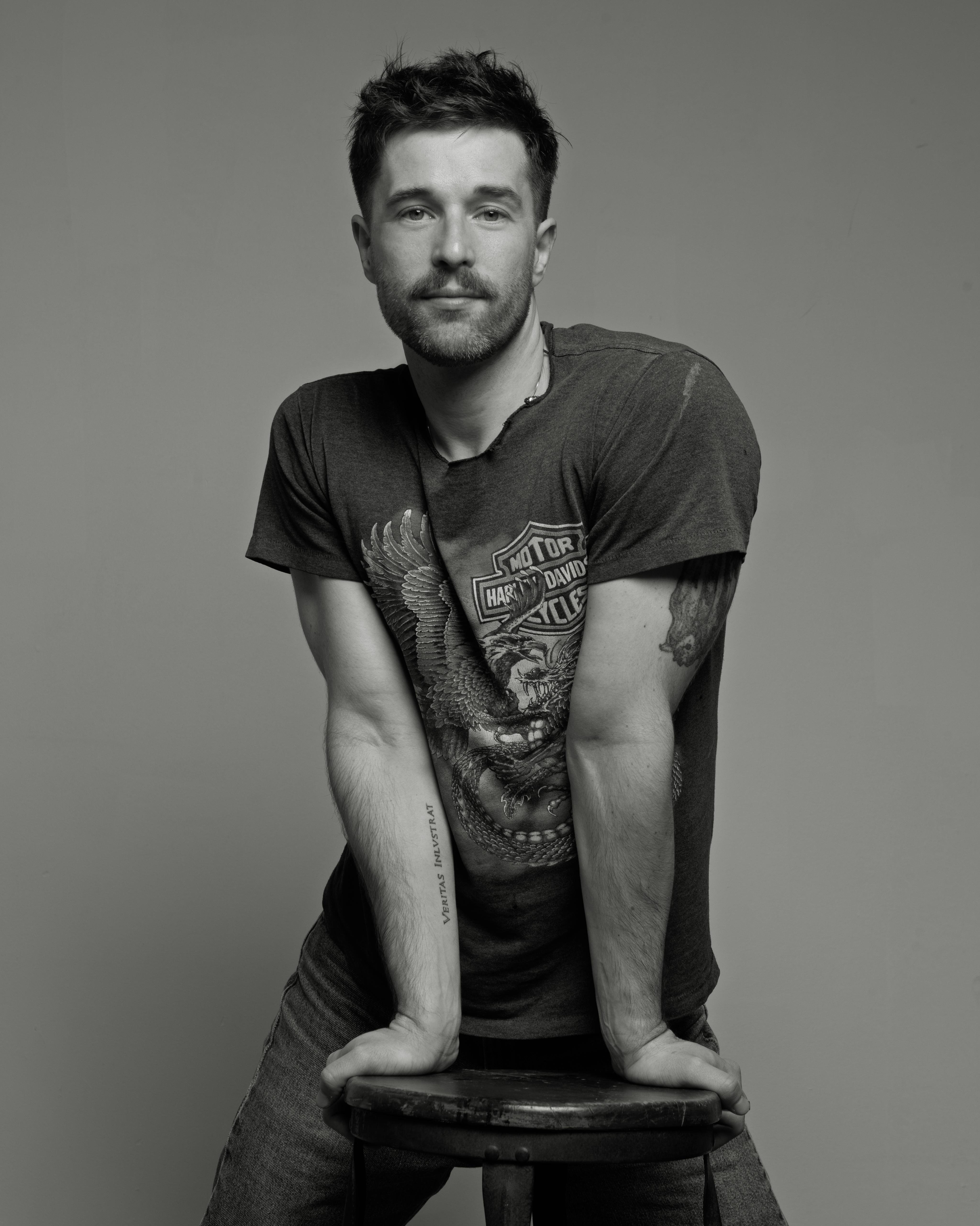 PARCO 2026夏季廣告公開！延續春季企劃，由Kin Chan Coedel任創意總監。樂曲由Sigur Rós主唱Jónsi創作，百老匯名家Paul McGill編舞，集結全球頂尖人才！