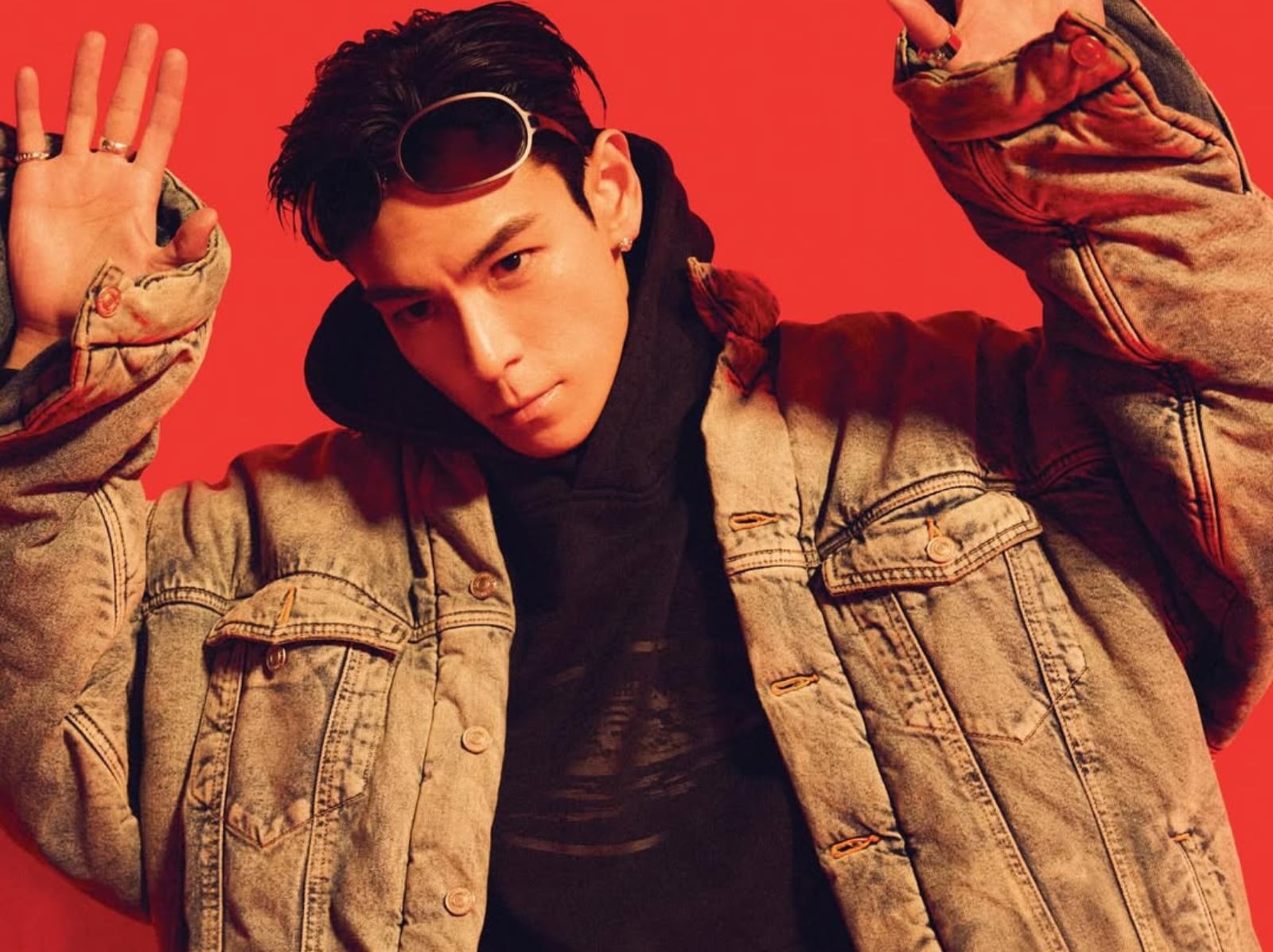 T.O.P 崔勝鉉回歸專輯 7 首歌遭 KBS 審核禁播！經紀公司回覆：「也是一種多重視角！」