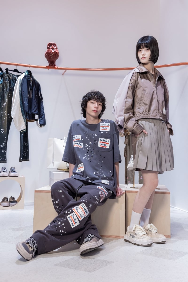 初衣食午 × Maison Mihara Yasuhiro 聯名策展登場！台灣限定鞋款 4 月 18 日全球同步開賣