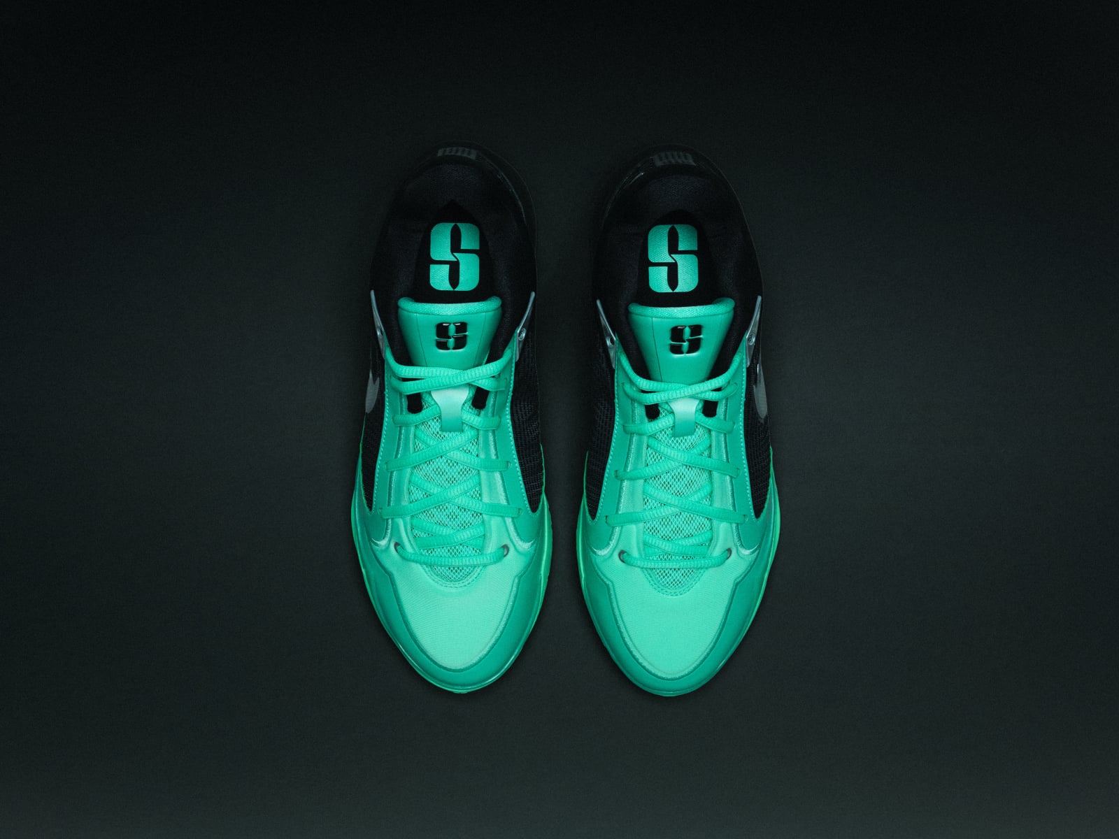 Nike Sabrina 4 球鞋亮點完整解析！發售資訊一次看、導入全新 TPU FlyPlate 科技！