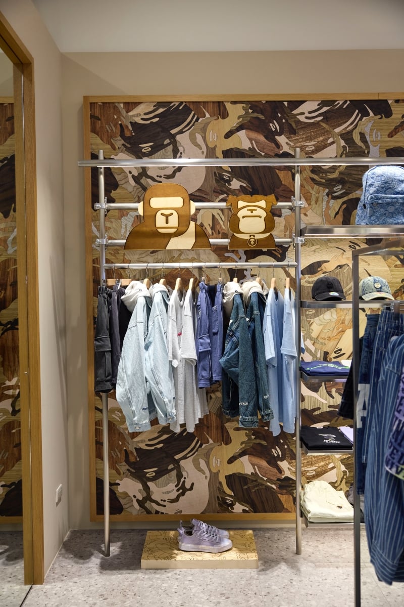 AAPE 台中漢神洲際店開幕狂吸潮人!巨型草猿裝置、BABY MILO 萌區⋯加 LINE 送 100 元好友券!