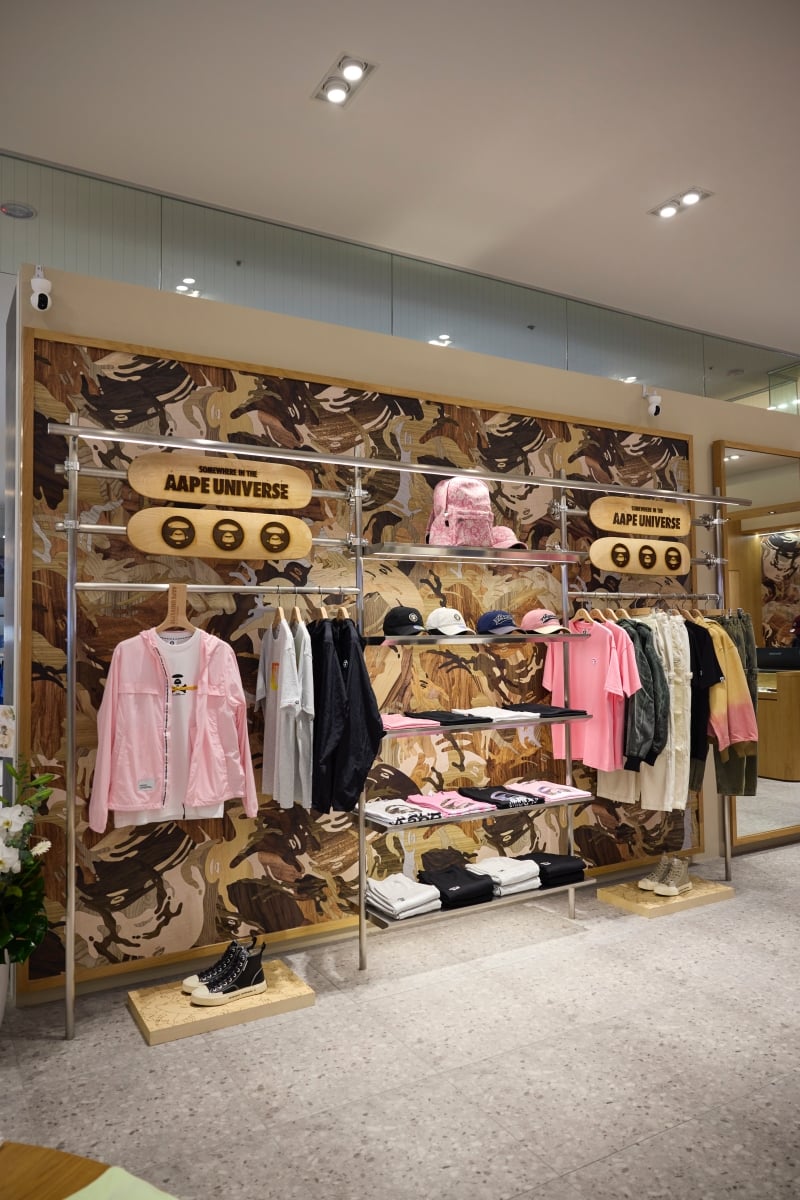 AAPE 台中漢神洲際店開幕狂吸潮人!巨型草猿裝置、BABY MILO 萌區⋯加 LINE 送 100 元好友券!