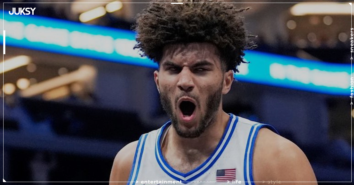 NCAA/卡麥隆·布澤爾 Cameron Boozer 創歷史!成第5位大一生奪伍登獎,本季獎項大滿貫