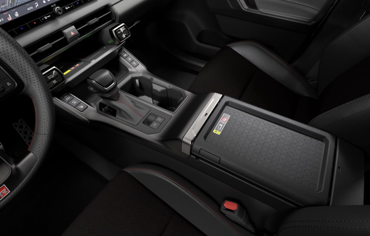 Toyota RAV4 第六代台灣上市!全面油電化、99 萬起、訂單破 5000 張!