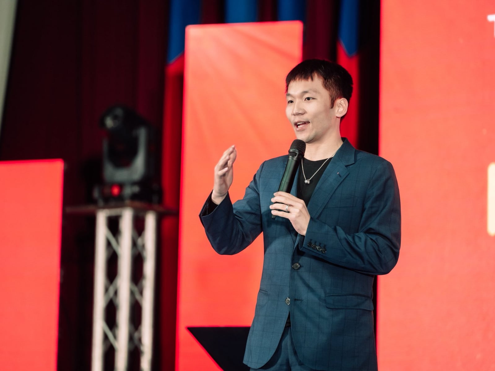 李洋霸氣宣布 1000 萬奧運金牌加碼獎金全數捐出！點名十大公益團體「回饋給社會更需要的地方！」