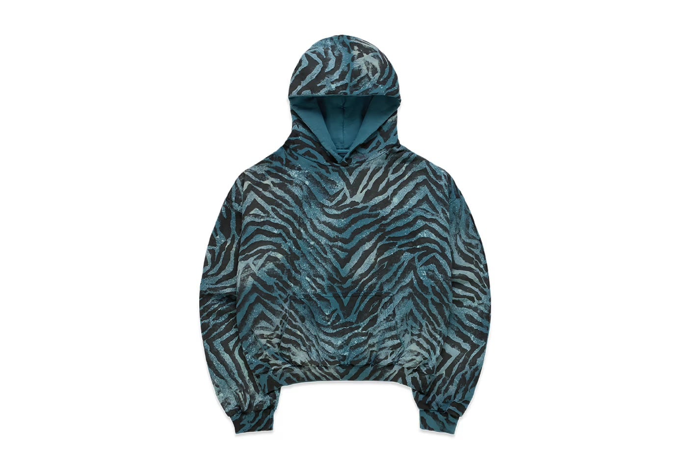 Justin Bieber Coachella 演出掀回憶殺!SKYLRK 穿搭與周邊同步爆紅