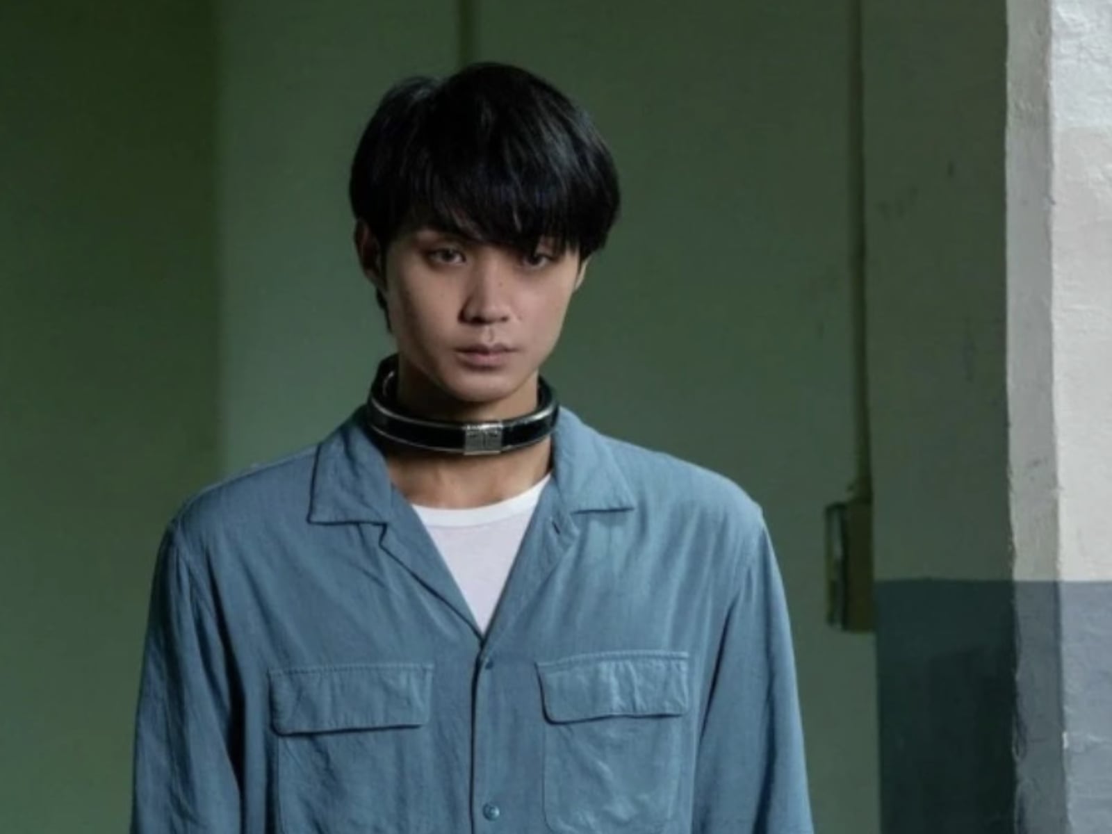 磯村勇斗自曝低潮 2 年半！面試全落選，靠演技翻身成實力派男星！