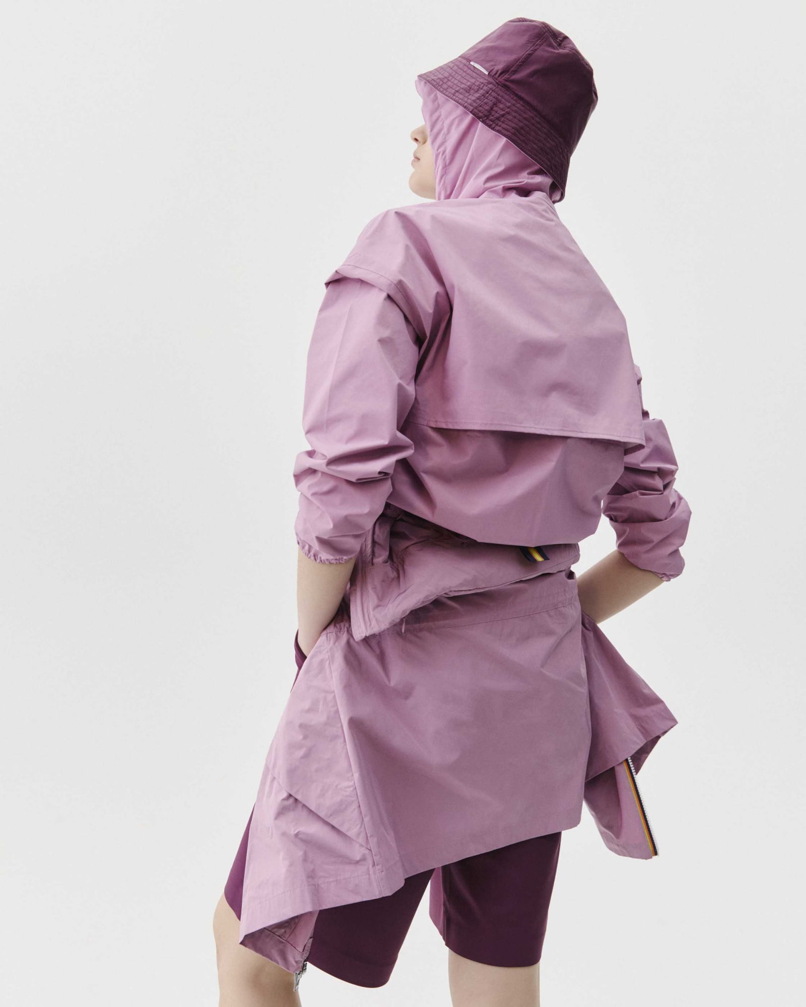 法式機能美學再進化! K-WAY 春夏系列登場:雙面設計完美切換兩種日常