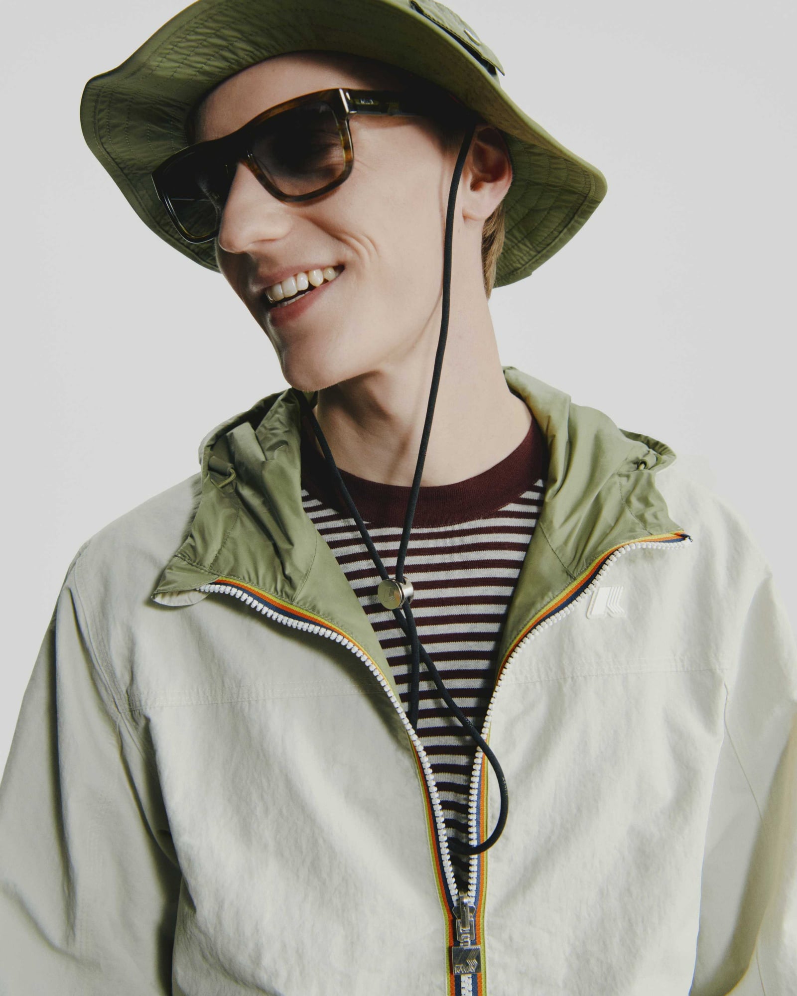 法式機能美學再進化! K-WAY 春夏系列登場:雙面設計完美切換兩種日常