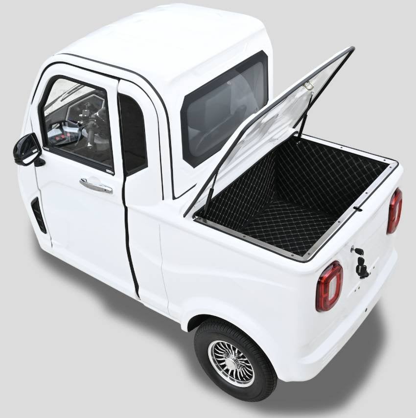 日本電動三輪卡車新車88萬日圓！VIVEL TRUCK 免車檢、150圓跑100km，網友狂讚：「懷念昭和 Midget」