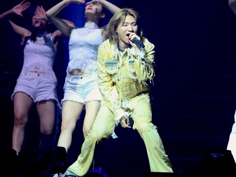 BIGBANG 科切拉回歸！大聲 10點準時睡覺作息引網直言：「是韓版蔡依林！」