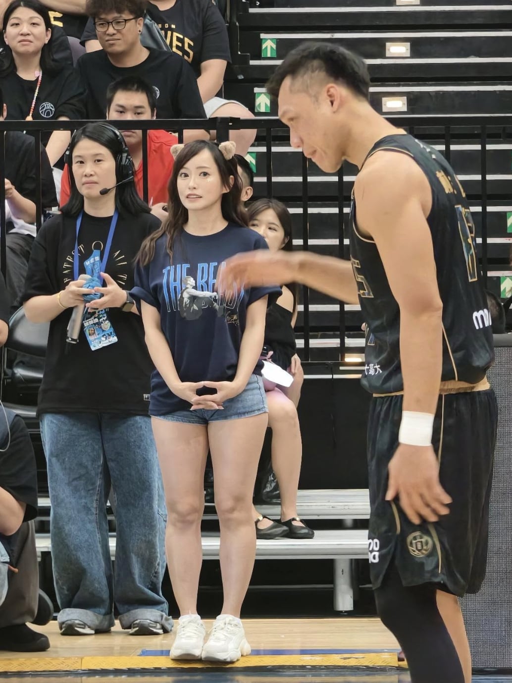 富邦啦啦隊吳丹丹身材遭酸！自嘲高EQ回應~李雅英怒了霸氣喊話挺爆