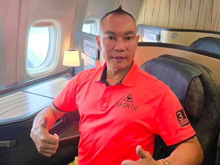 「吊車大王」胡漢龑見拱天宮主委坐矮凳！廟方遭轟失禮，本人親自回應了！