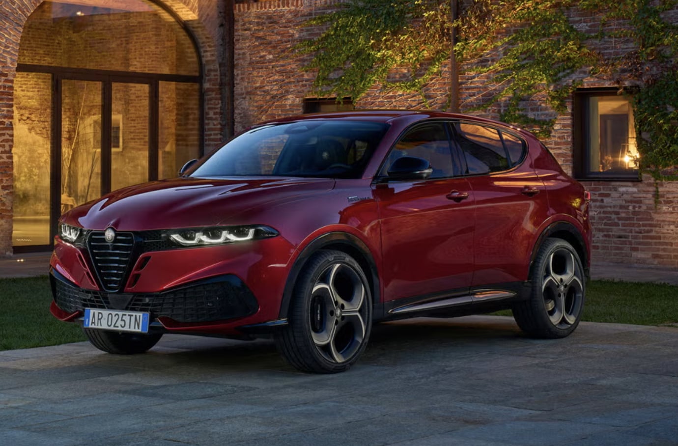 愛快羅密歐 Alfa Romeo Tonale、Stelvio 小改款亮相！動力升級，確認續售至 2027 年！