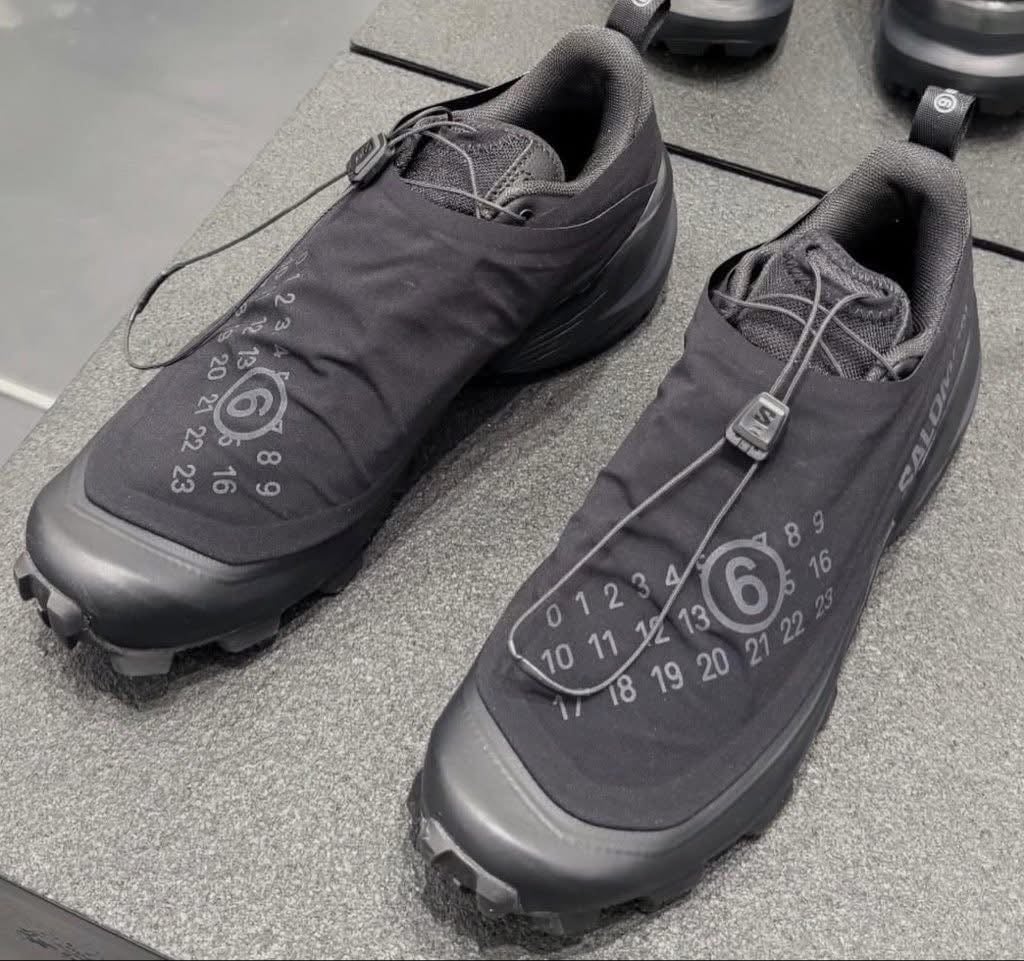 MM6 × Salomon 2026 夏季聯名鞋款搶先曝光!Cross Dust 包覆鞋面+XT-6 全新 3 款配色一次看