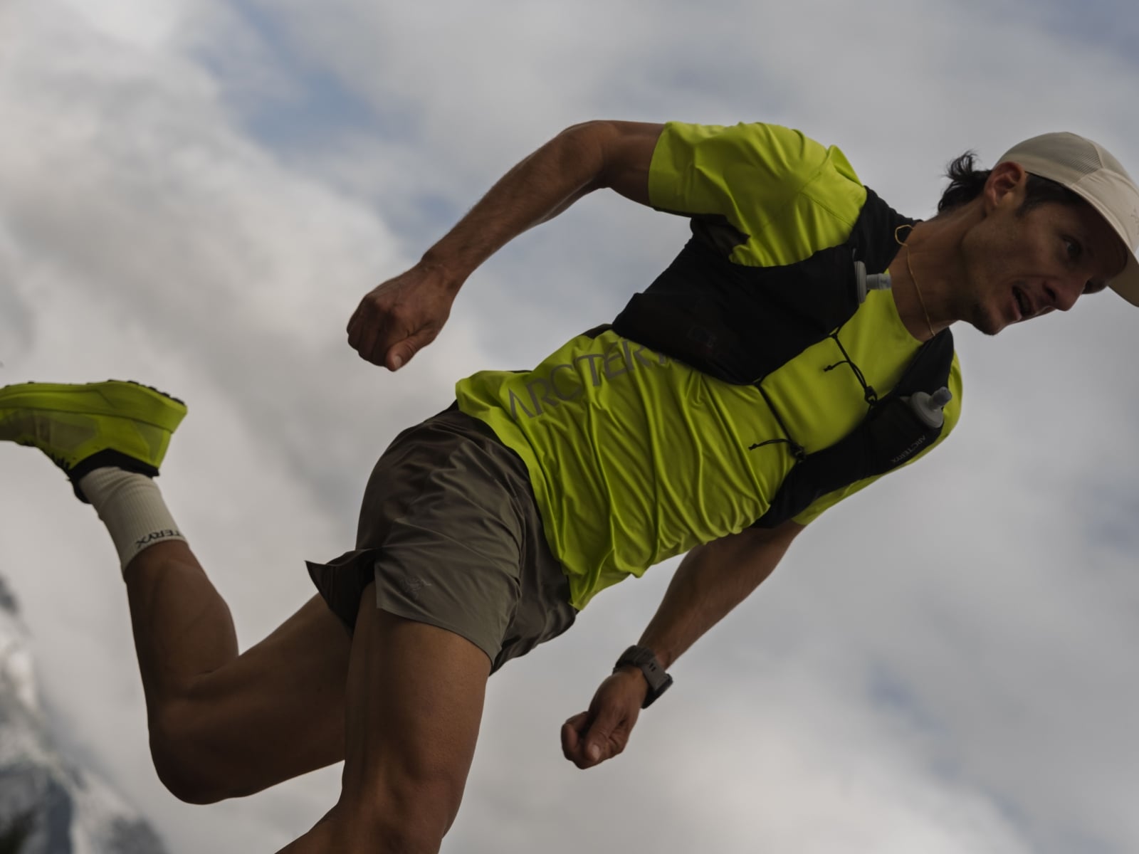 始祖鳥 Arc'teryx 正式進駐台北101！限定越野跑鞋率先亮相、直營模式全面啟動