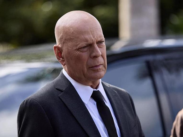 布魯斯威利 Bruce Willis 比佛利山豪宅以4125萬美元易主！12年翻倍增值創洛杉磯年度第2高價