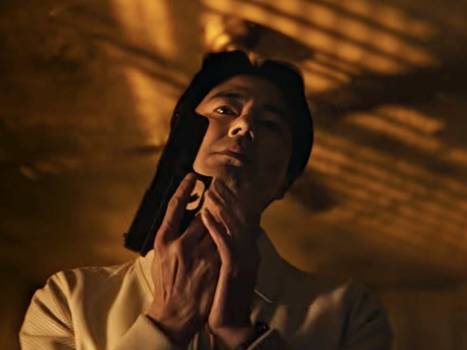 趙寅成、朴正民《諜報暗線》登頂 Netflix！非英語電影 1 位，1100 萬次觀看創佳績