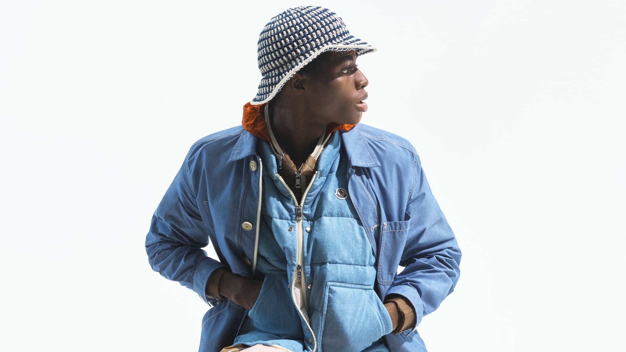 Moncler 2026 夏季系列登場！把「羽絨感」帶進夏天，輕盈層次成為造型關鍵！