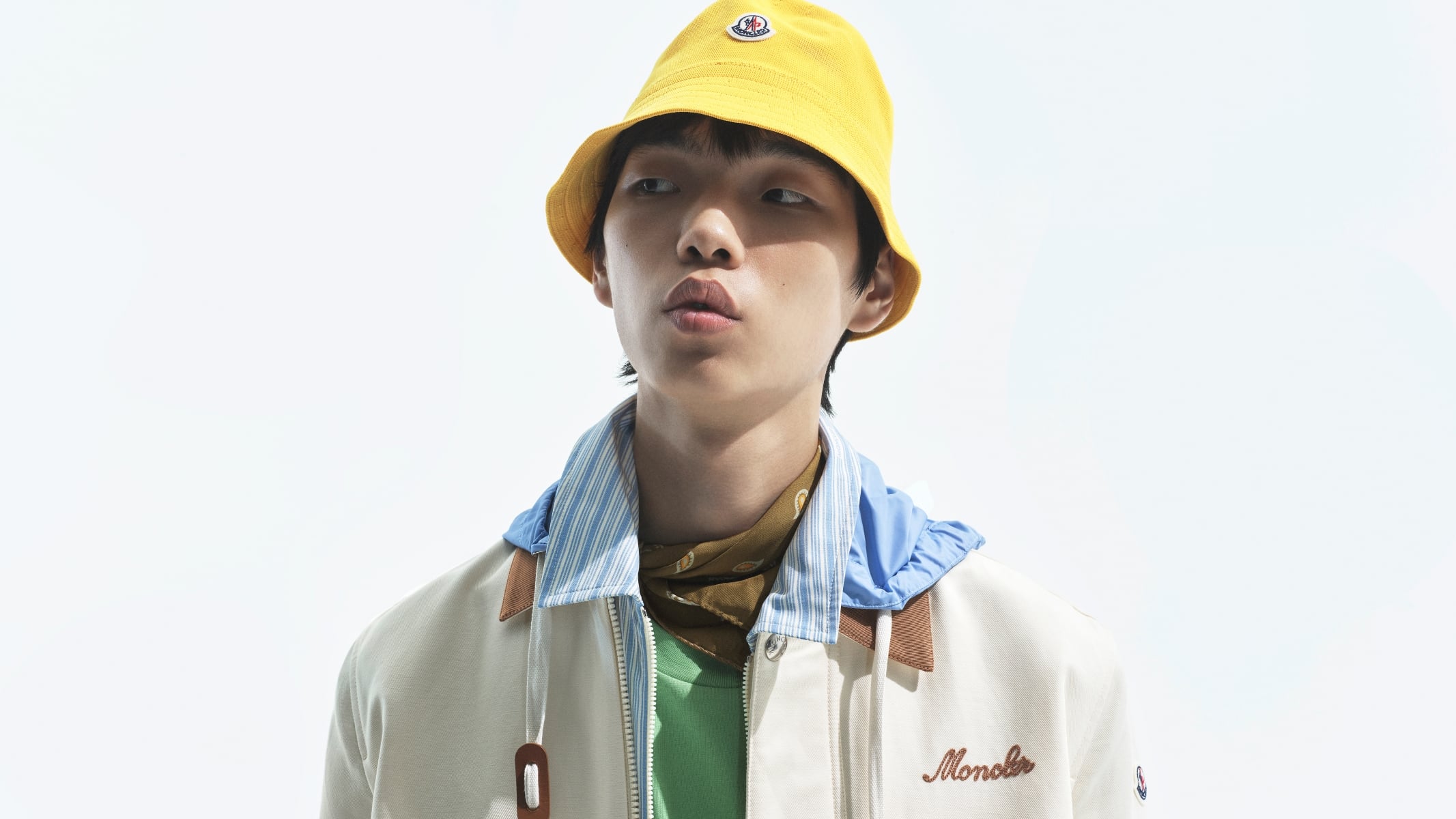 Moncler 2026 夏季系列登場！把「羽絨感」帶進夏天，輕盈層次成為造型關鍵！