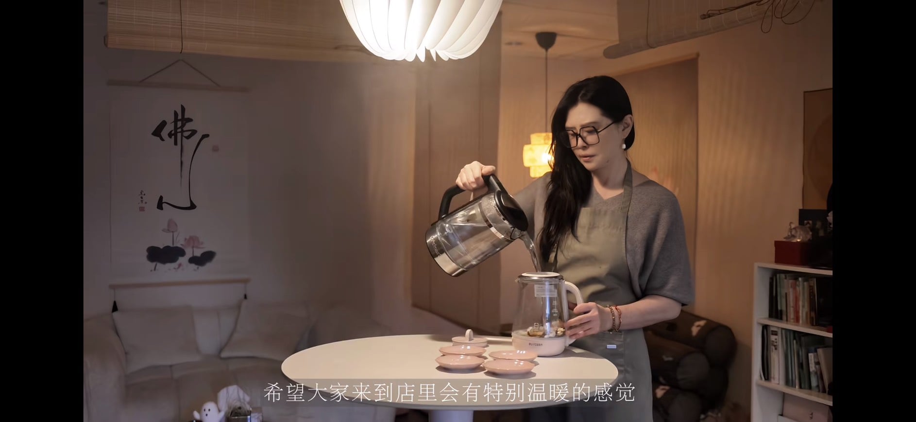 王祖賢近況曝光！曬上班日常影片，凍齡美貌引網狂讚：「還是這麼美！」