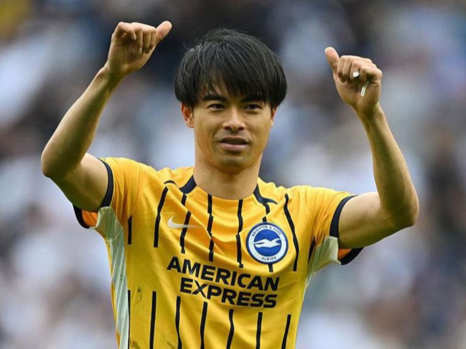 英超／三笘薰上演《藍色監獄》直擊蹴彈！超高難度「凌空抽射」驚豔全場！