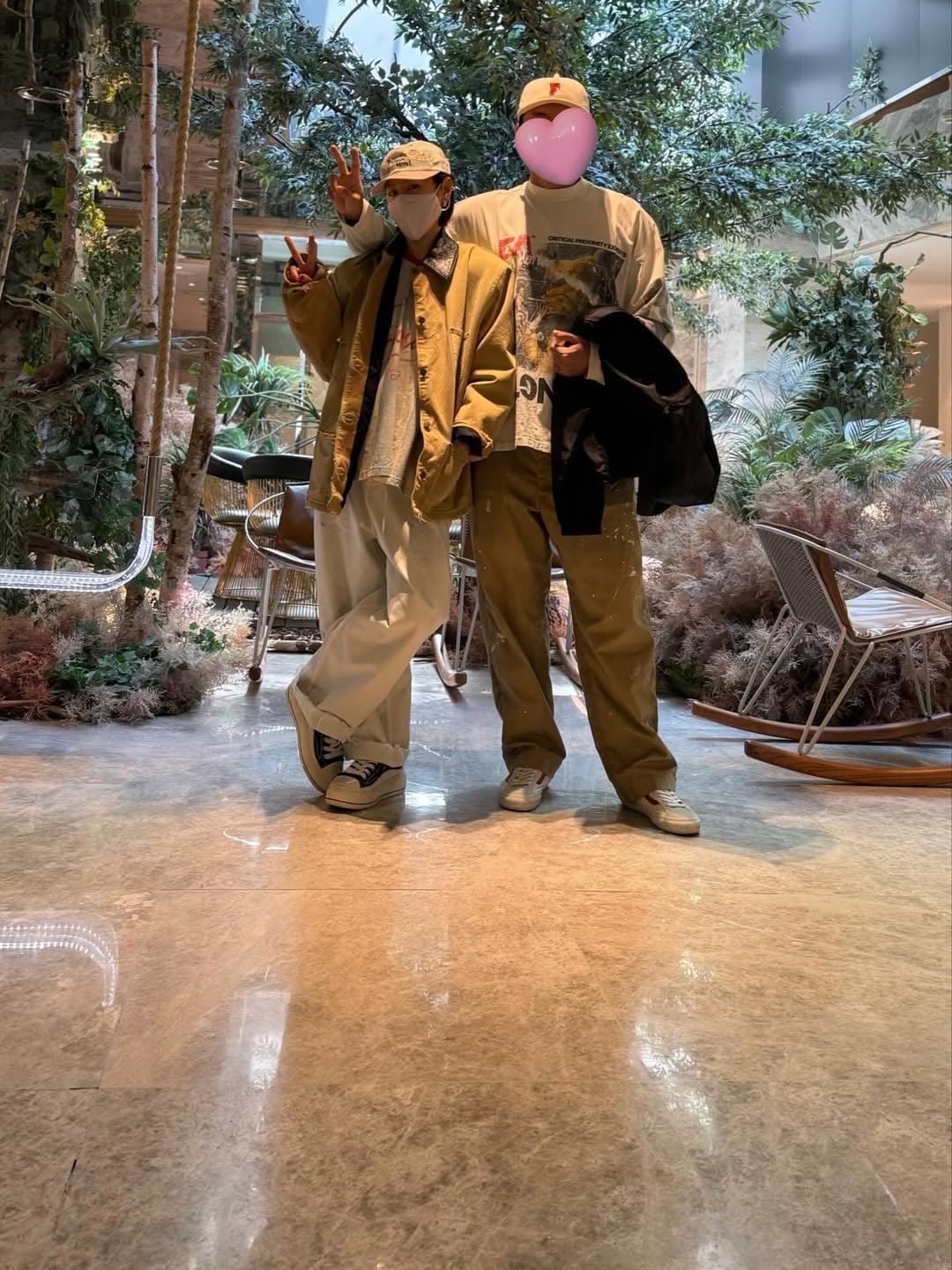 孫藝真、玄彬 IG 放閃照竟是兒子掌鏡！驕傲狂讚：「簡直是藝術品！」