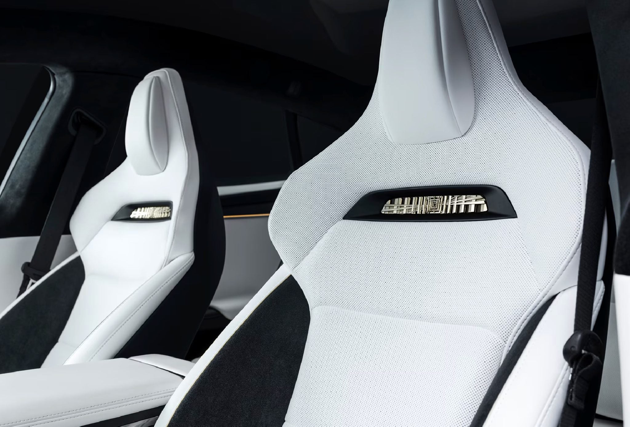 Tesla Model S、Model X 光榮退伍！全球限量 350 輛「Signature Edition」終章版曝光