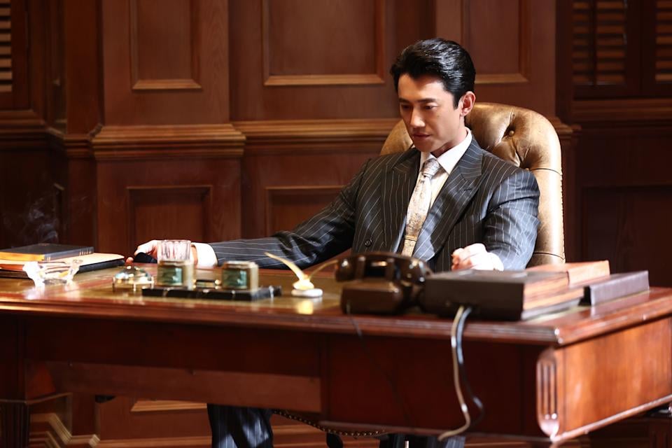 《寒戰 1994》吳慷仁遭謝君豪賞 30 幾巴掌！苦笑：「我跟他的右手最熟！」