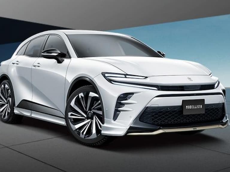 Toyota Crown Sport 台灣匯入確認！Modellista 改裝套件曝光、 PHEV 306 匹動力，重點一次看！