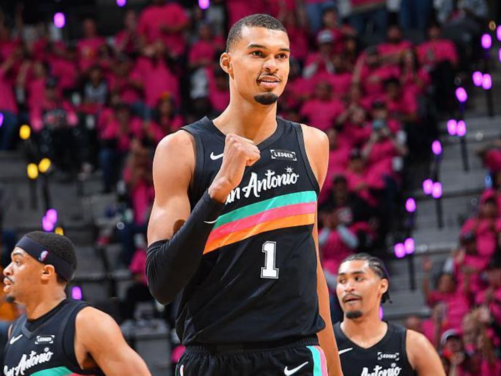 NBA／Wembanyama 成為史上首位「全票」年度防守球員 DPOY！另創 3 大歷史紀錄！