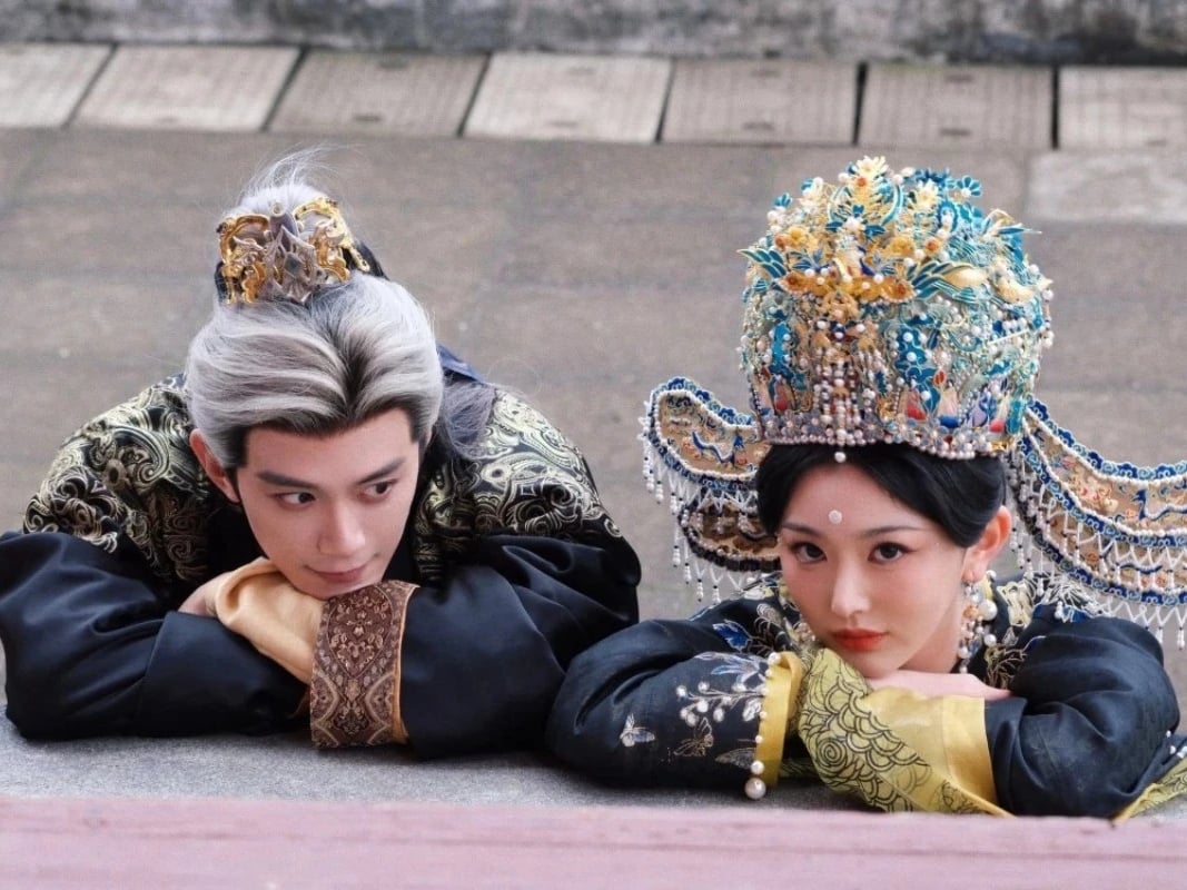 鄧凱、孔雪兒缺席《逐玉》慶功宴遭疑排擠！真相曝光網友大讚：「根本是最強演員！」