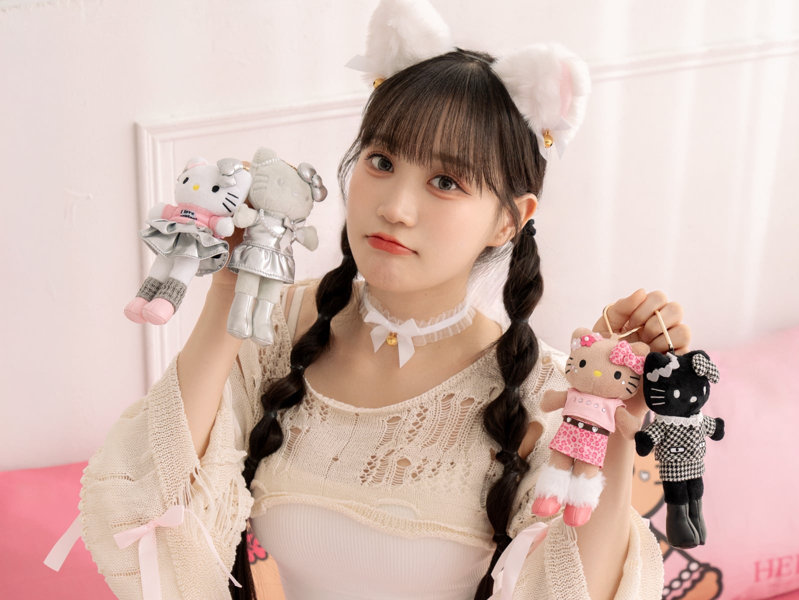 7-ELEVEN 攜手三麗鷗推出「長腿 KITTY」集點活動！盲盒吊飾、70cm 超大絨毛玩偶、行李箱⋯通通必收！