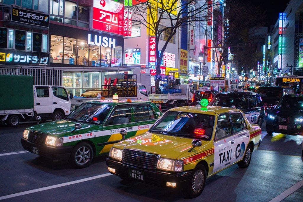 日本東京計程車收費正式調漲！跳表距離縮短，將多付 1 成車資！